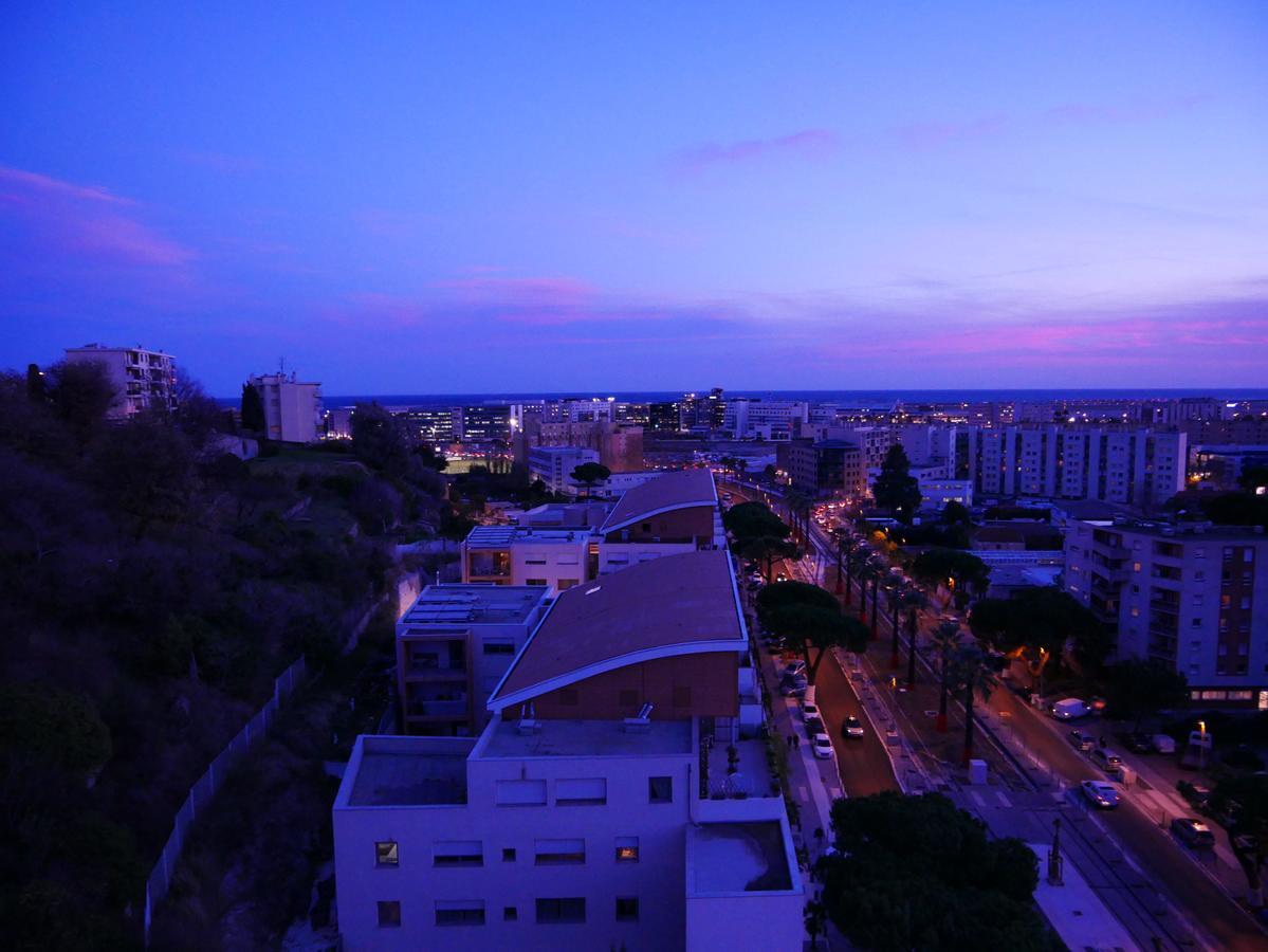 Appartement Rooftop 8 Personnes Grande Terrasse Avec Parking Quartier Aeroport 尼斯 外观 照片