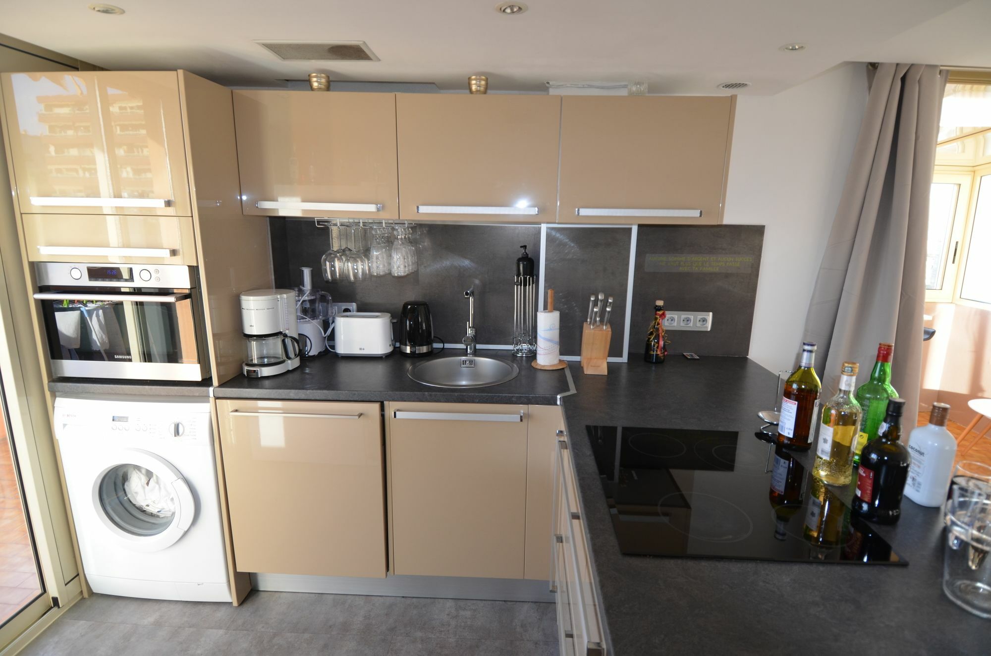 Appartement Rooftop 8 Personnes Grande Terrasse Avec Parking Quartier Aeroport 尼斯 外观 照片